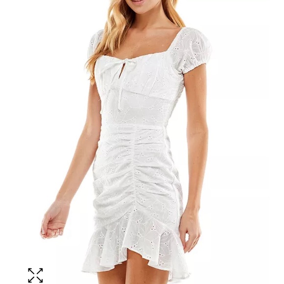 Macy’s white embroidery midi dress size 5 - Picture 1 of 6